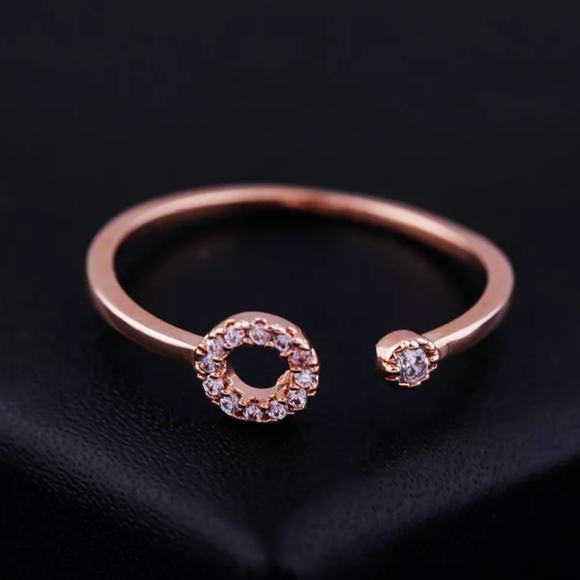 NEW 18k Rose Gold Diamond Circle Adjustable Ring - Picture 2 of 6
